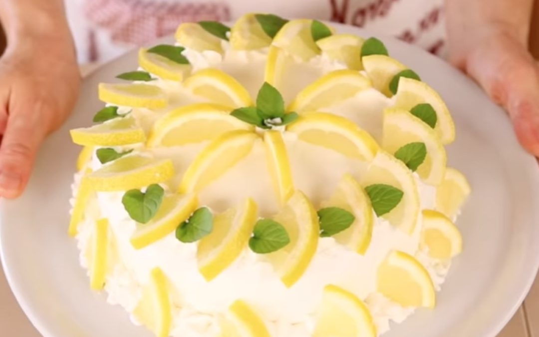 The perfect summery dessert straight from Campania: delizia al limone