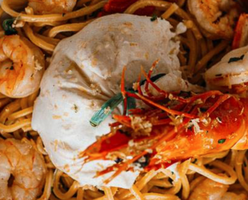 Spaghetti, fish & burrata