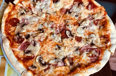 Pizza Toskana